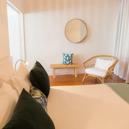 Апартаменты Praca Amarela By Heart Of