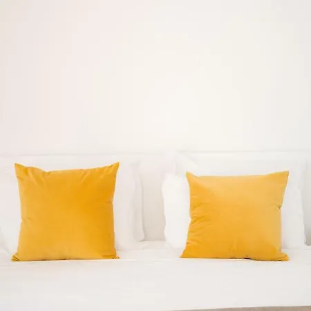 Praca Amarela By Heart Of فونشال