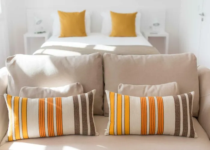 Praca Amarela By Heart Of Apartment *