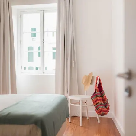 Praca Amarela By Heart Of Apartment *