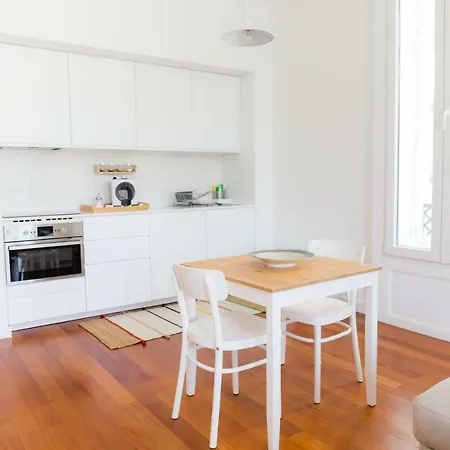 Praca Amarela By Heart Of Apartment *