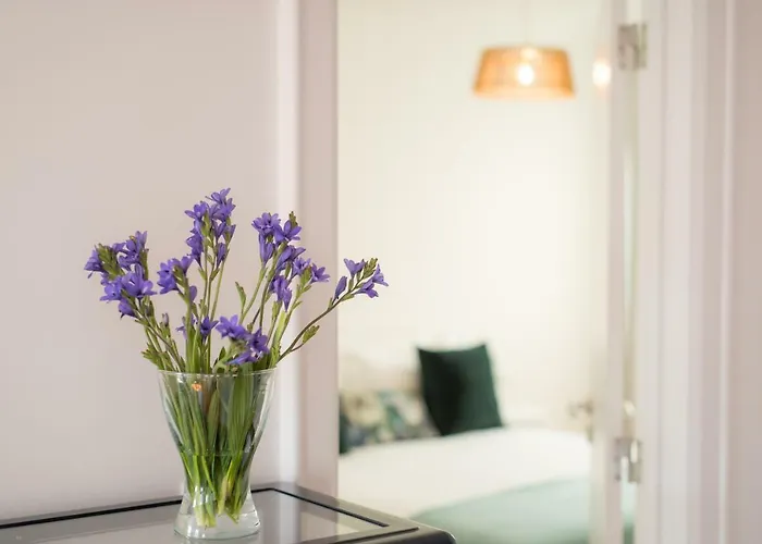 Praca Amarela By Heart Of